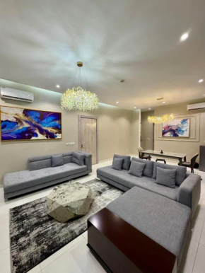 Nest 303